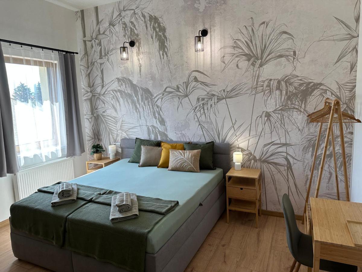 Green Apartment - City Centre - Main Square Liptovský Mikuláš Esterno foto